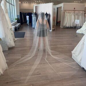 Plain 2 Tier Cathedral Veil